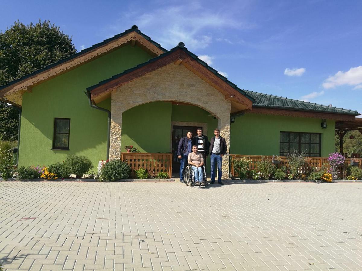 Agropensiunea Valea Fagilor Luncavita Exterior photo